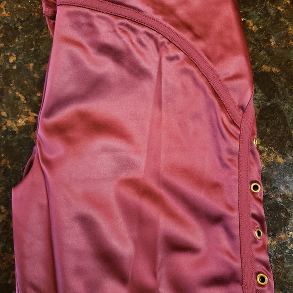 Herve Leger Burgundy satin pants rivets - Picture 7 of 7